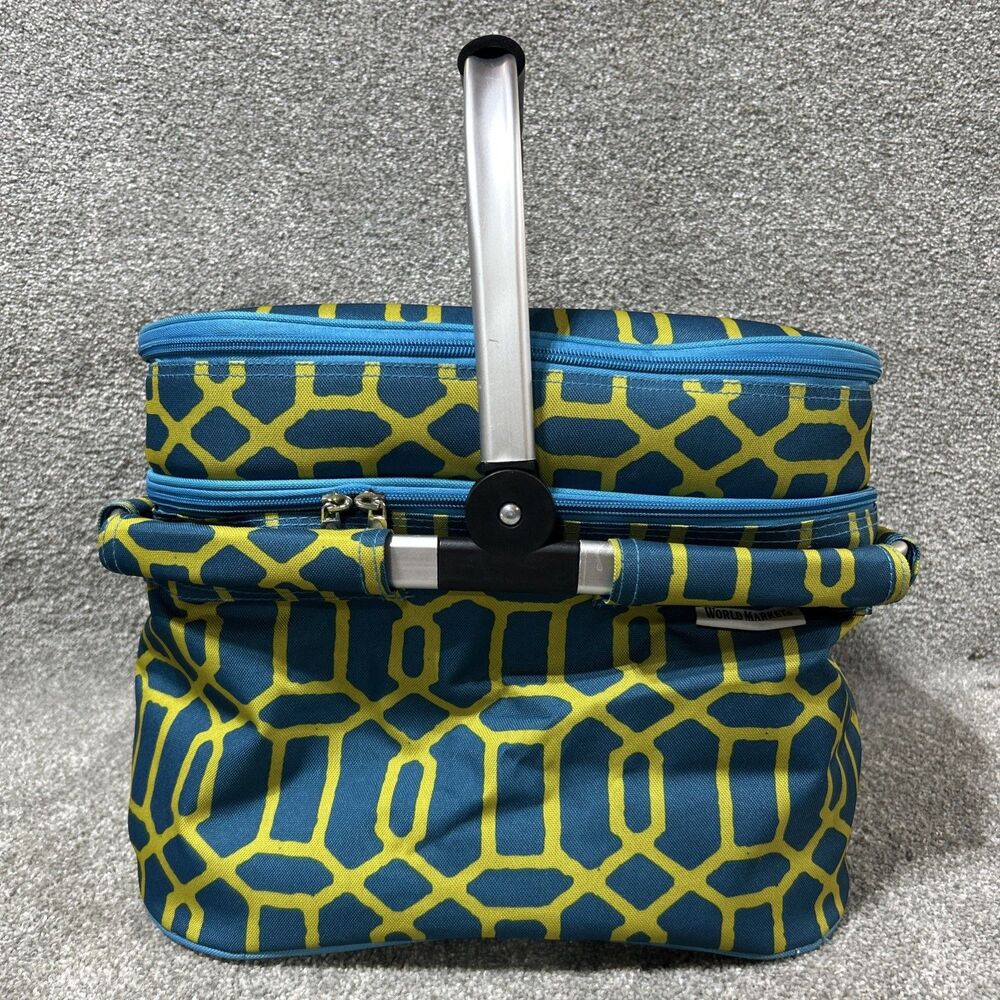 Cost PLUS World Market Large Insulated Food Carrier / COLLAPSABLE Picnic Basket